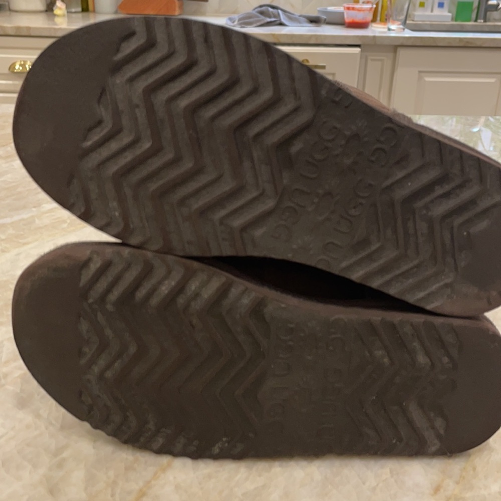 Ugg Women’s Classic Tall Boots - Picture 4 of 4